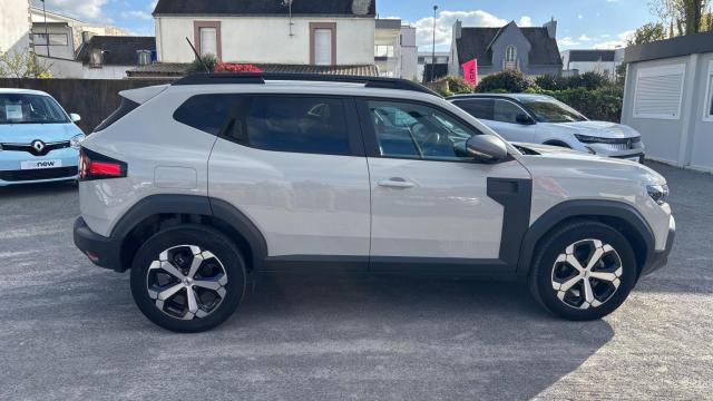 Dacia Duster image 3