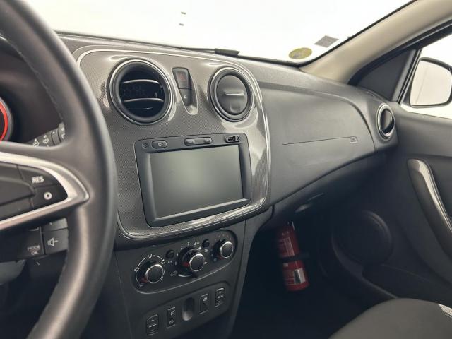 Dacia Sandero image 1