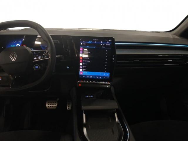 Renault Rafale image 8