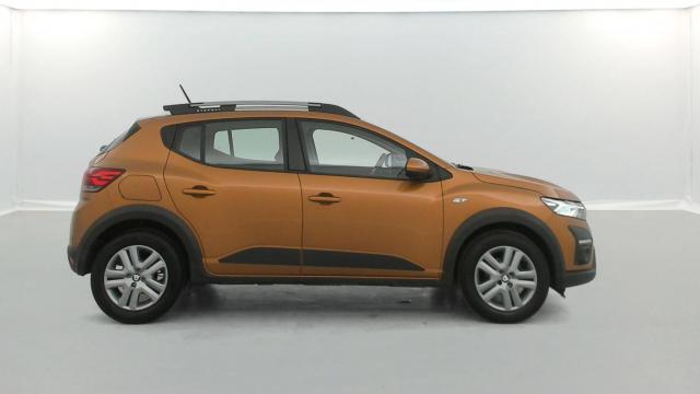 Dacia Sandero image 2