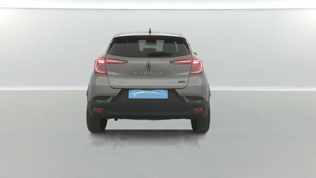 Renault Captur image 2