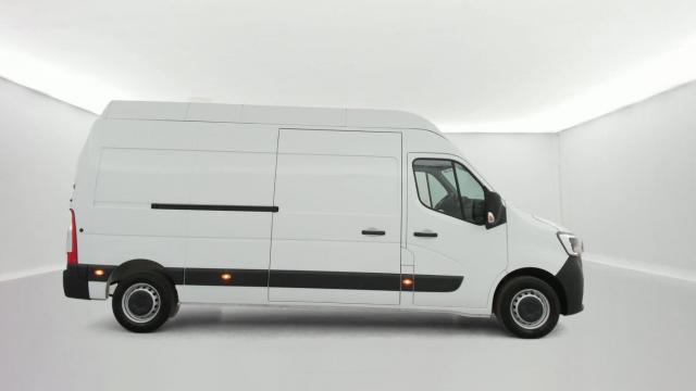 Renault Master image 8