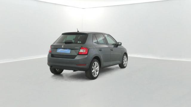 Skoda Fabia image 8