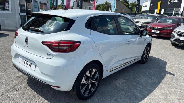 Renault Clio image 8