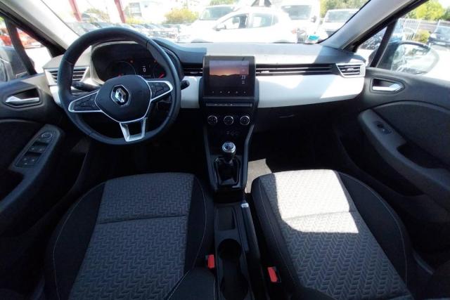 Renault Clio image 8