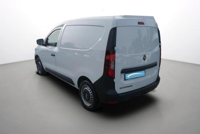 Renault Express Van image 3