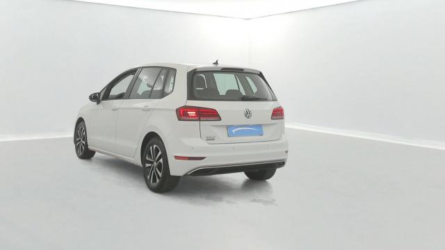 Volkswagen Golf Sportsvan image 1