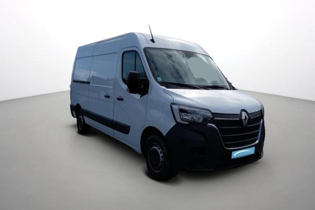 Renault Master image 2