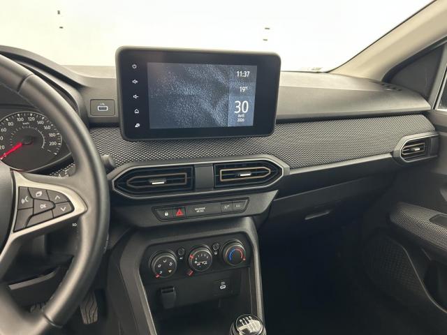 Dacia Sandero image 1