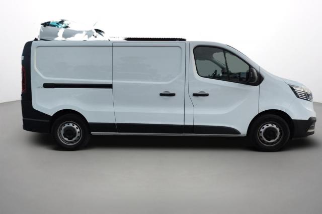 Renault Trafic image 8