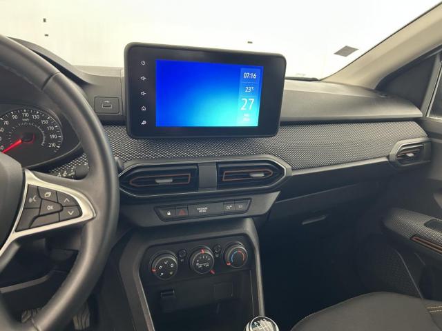 Dacia Sandero image 1