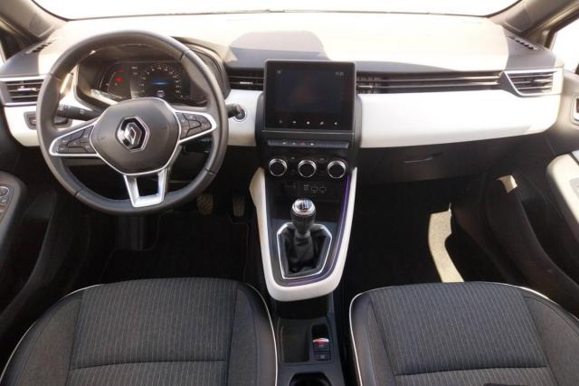Renault Clio image 8