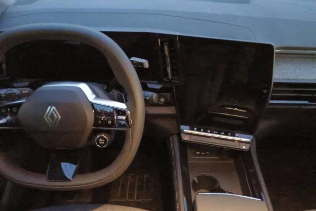 Renault Austral image 2