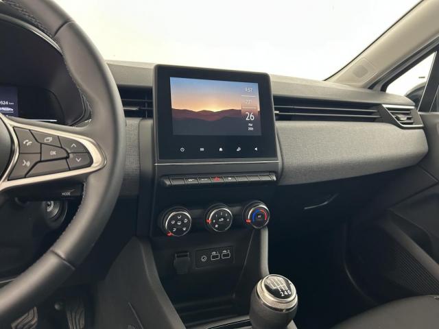 Renault Clio image 1