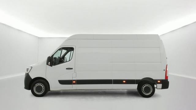 Renault Master image 1