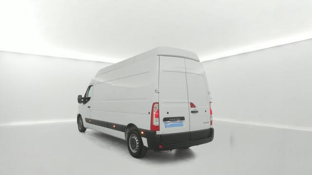 Renault Master image 3