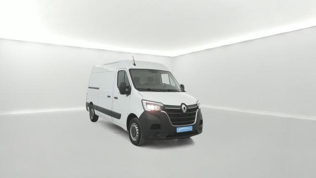 Renault Master image 2
