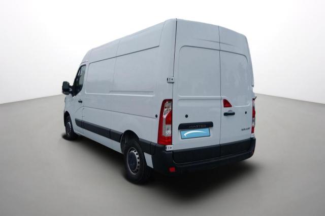 Renault Master image 2