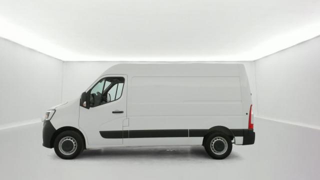 Renault Master image 2