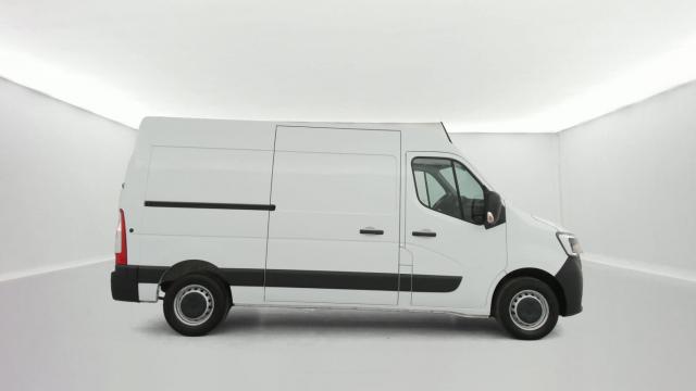Renault Master image 8