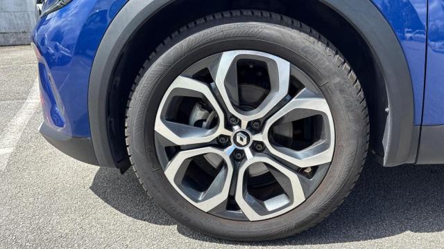 Renault Captur image 2