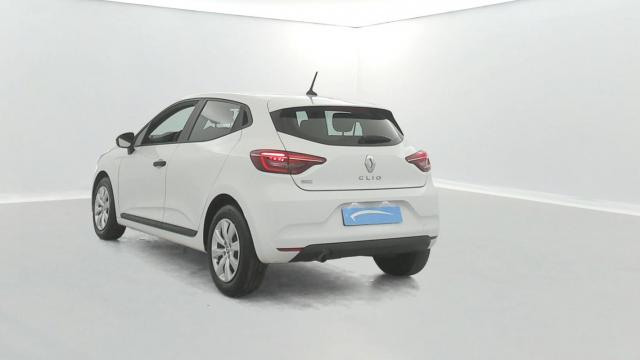 Renault Clio image 8