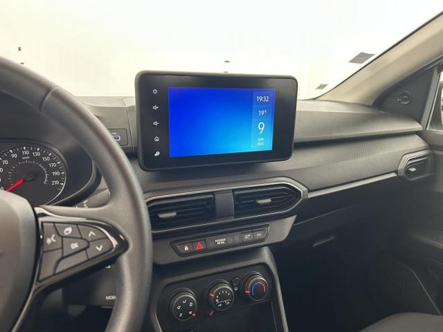 Dacia Sandero image 1
