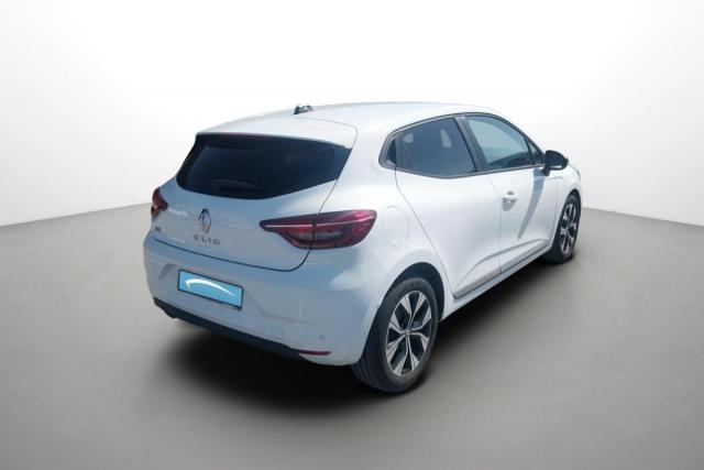 Renault Clio image 9