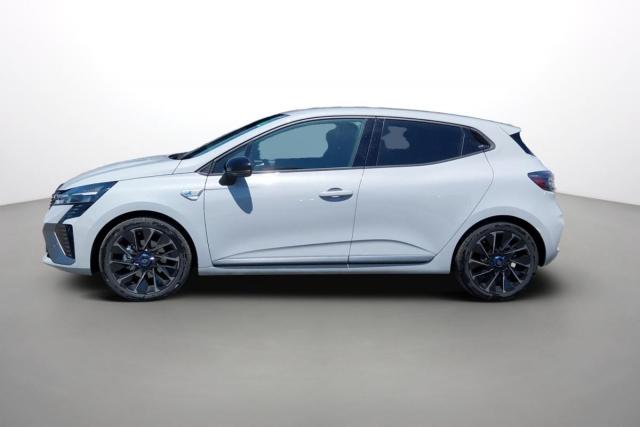 Renault Clio image 2
