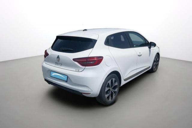 Renault Clio image 6