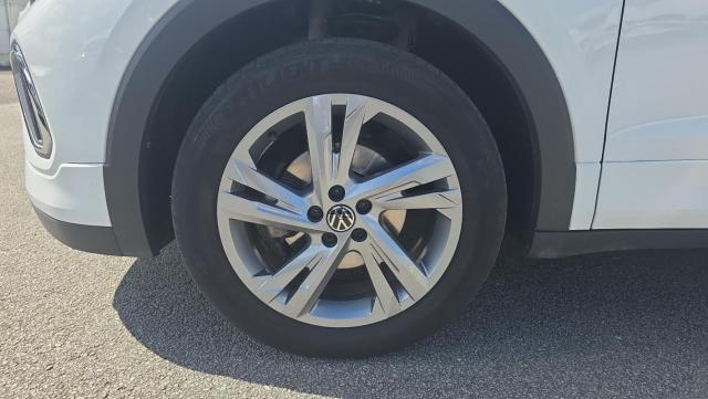 Volkswagen T-Cross image 1