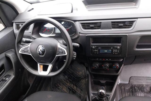 Renault Express Van image 6