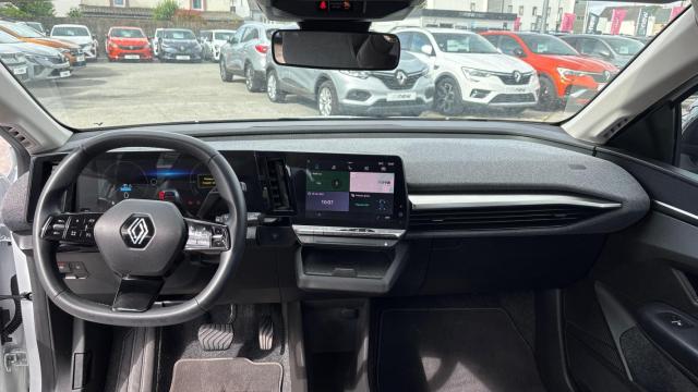 Renault Mégane E-Tech image 6