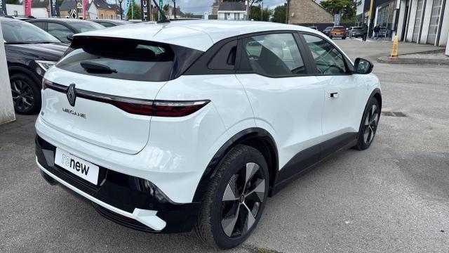 Renault Mégane E-Tech image 4