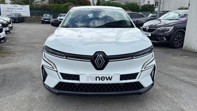 Renault Mégane E-Tech image 2