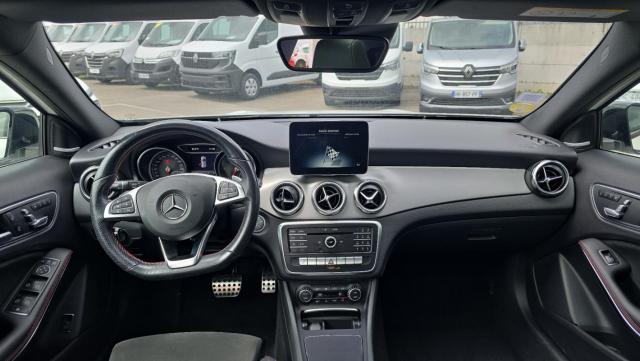 Mercedes Benz Gla image 8