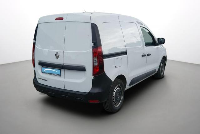 Renault Express Van image 2
