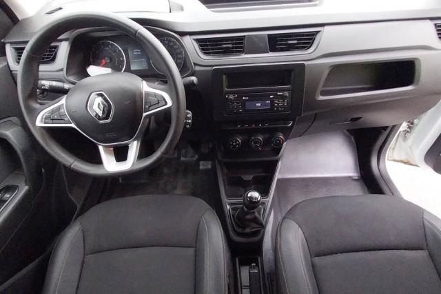 Renault Express Van image 6