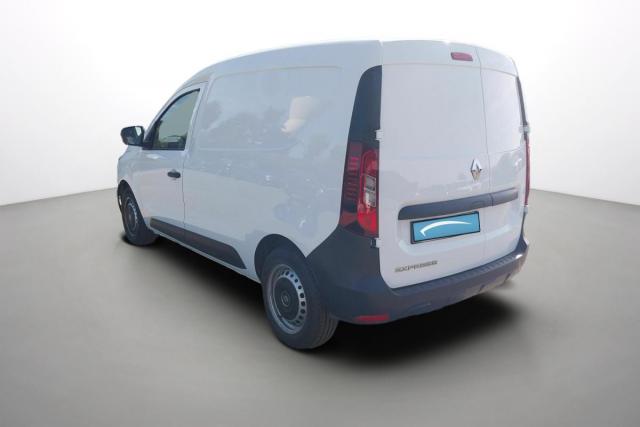 Renault Express Van image 3
