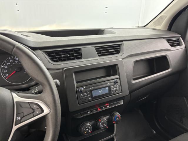 Renault Express Van image 1