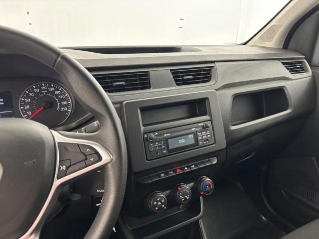 Renault Express Van image 1