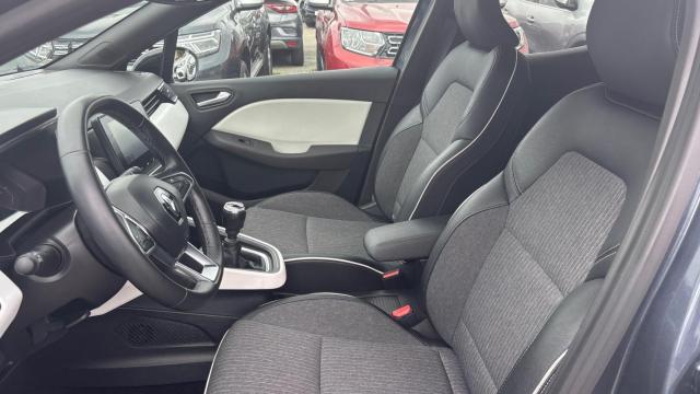 Renault Clio image 5