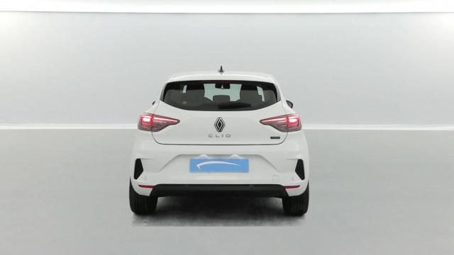 Renault Clio image 2