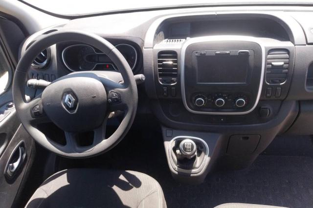 Renault Trafic image 7
