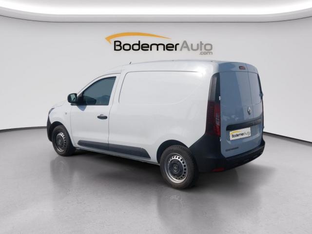 Renault Express Van image 9