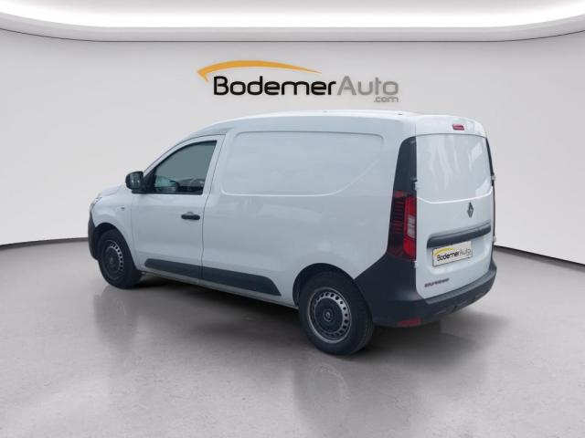 Renault Express Van image 3