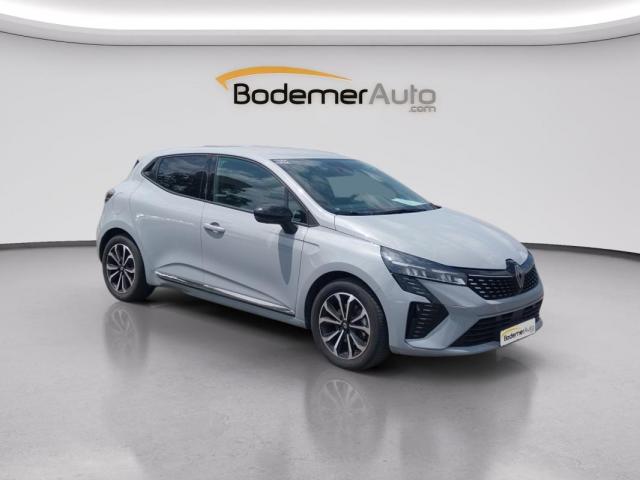 Renault Clio image 6