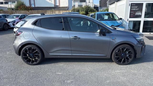 Renault Clio image 1