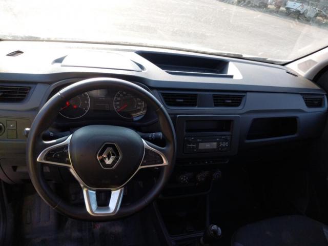 Renault Express Van image 6