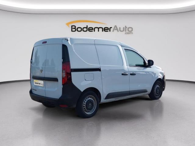 Renault Express Van image 2
